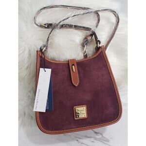 NEW WINE Dooney & Bourke Suede Messenger Crossbody Purse Bag Purple